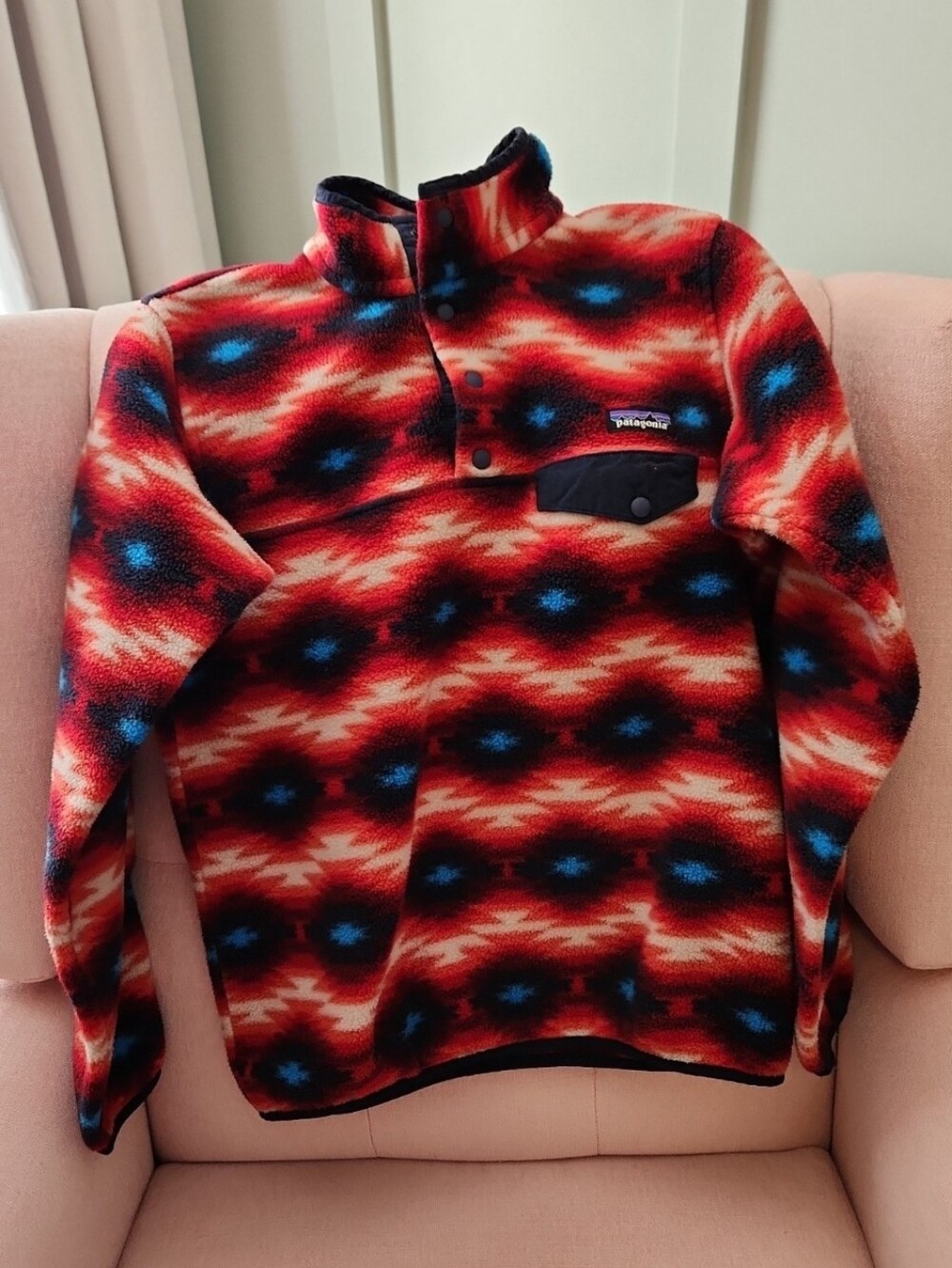 Patagonia Medium Aztec Boho Bohemian fleece pullover Sweatshirt